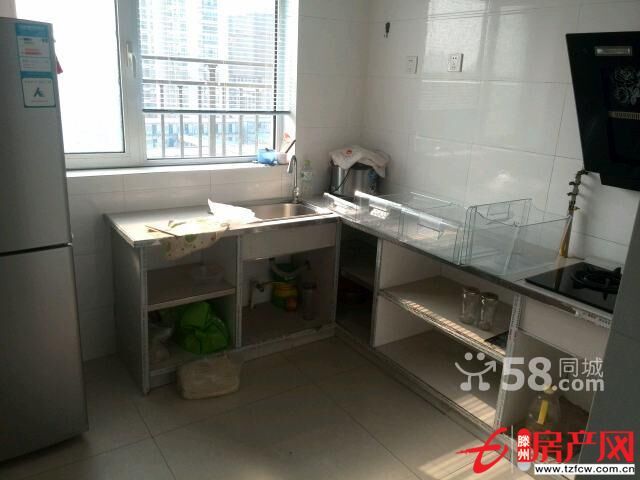 翠湖天地，一室一廳，裝修，供暖，很漂亮大氣的房子