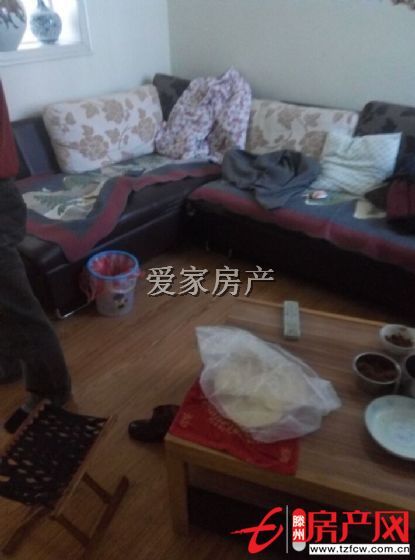 饃饃莊北區，精裝修，暖氣齊全，可貸款