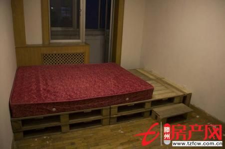 幸福小區(qū)三室其中一間個(gè)人房源拎包即住交通方便