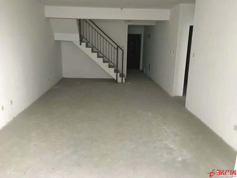 和諧康城，三四樓層復(fù)試，毛坯，有證可貸款，戶(hù)型合理
