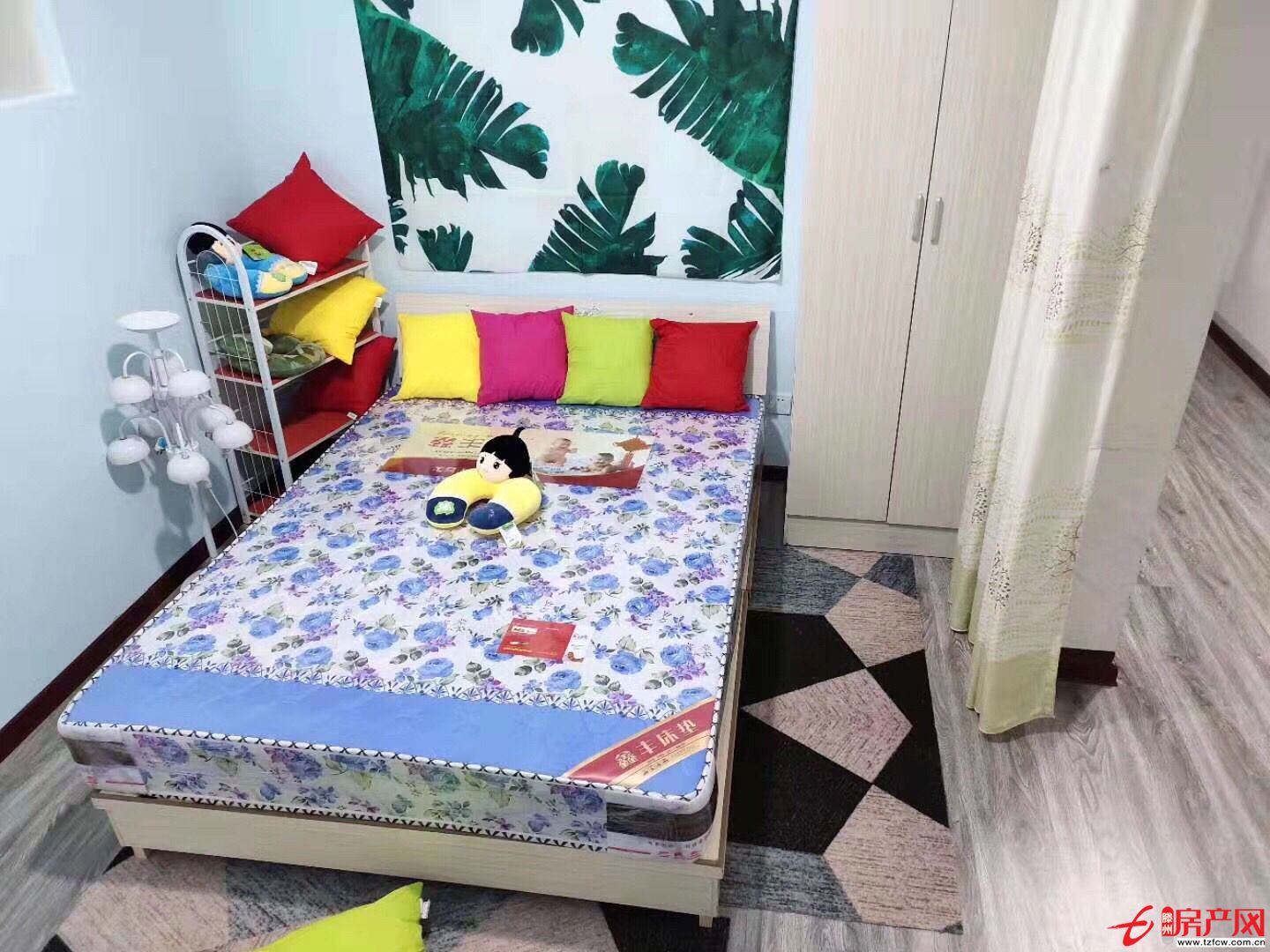 問天東區合租房，配套齊全，交通方便，拎包即住。
