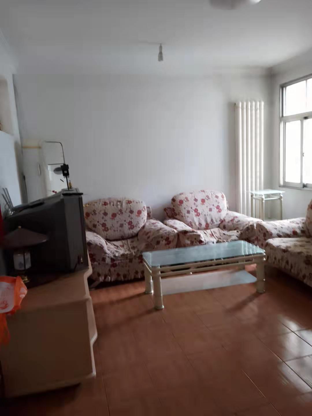 精裝修！3室1廳1衛76m2，溫馨舒適有鑰匙，好房急租。